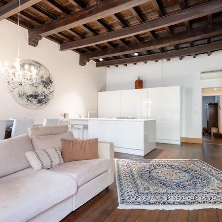 Exclusive Elegant Apartment In Pieno Centro! X4 Rimini Exteriör bild