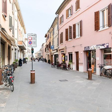 Exclusive Elegant Apartment In Pieno Centro! X4 Rimini Exteriör bild