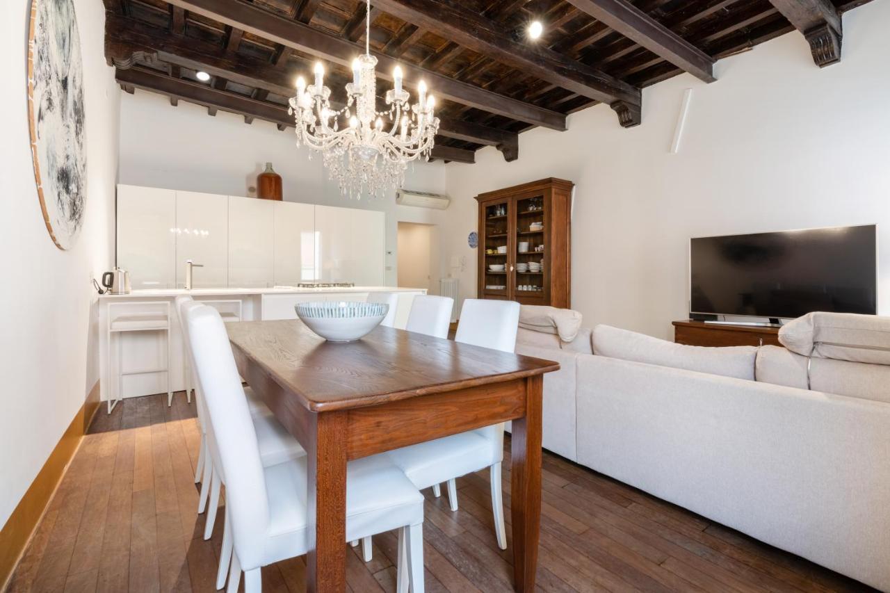 Exclusive Elegant Apartment In Pieno Centro! X4 Rimini Exteriör bild